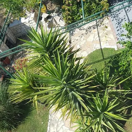 Appartement Three Bedroom Between Trogir And Split *