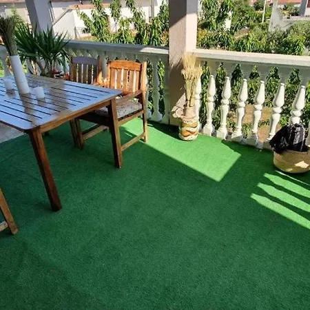 Three Bedroom Between Trogir And Split
