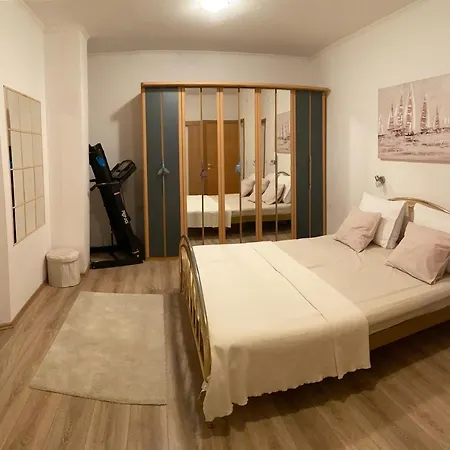 Three Bedroom Between Trogir And Split Appartement Kaštela