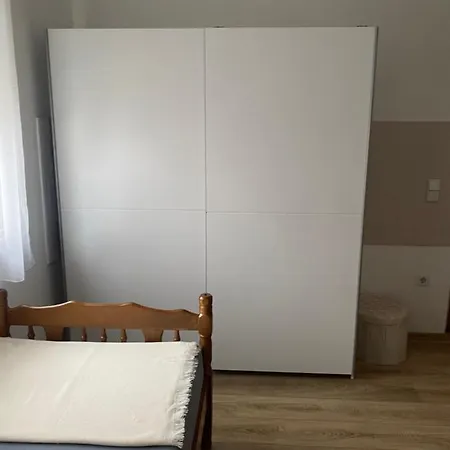 Appartement Three Bedroom Between Trogir And Split